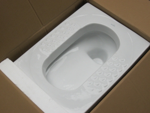 High Quality Porcelain Squat Pan for Toilet and Bathroom (S8556)